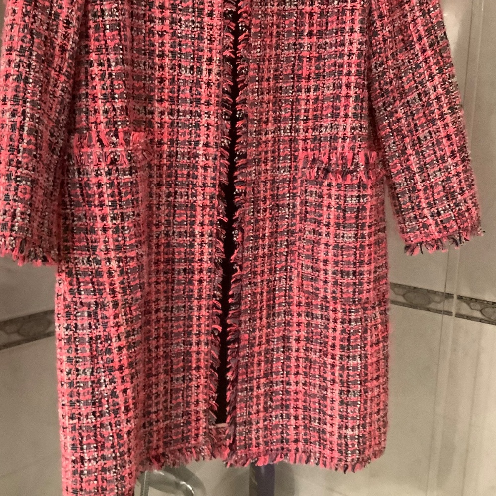 Coat - Picture 3 of 4